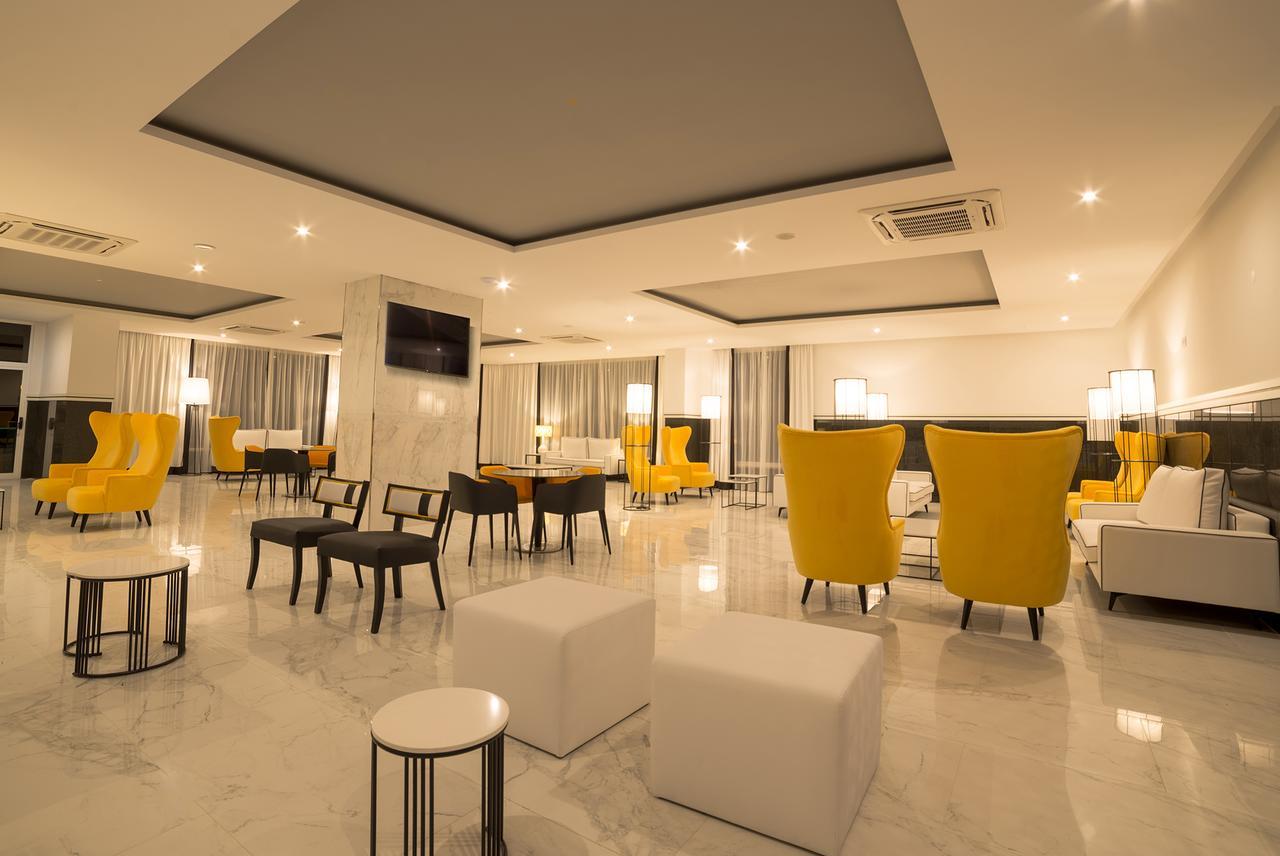 Flor Da Rocha Lejlighedshotel Portimão Eksteriør billede